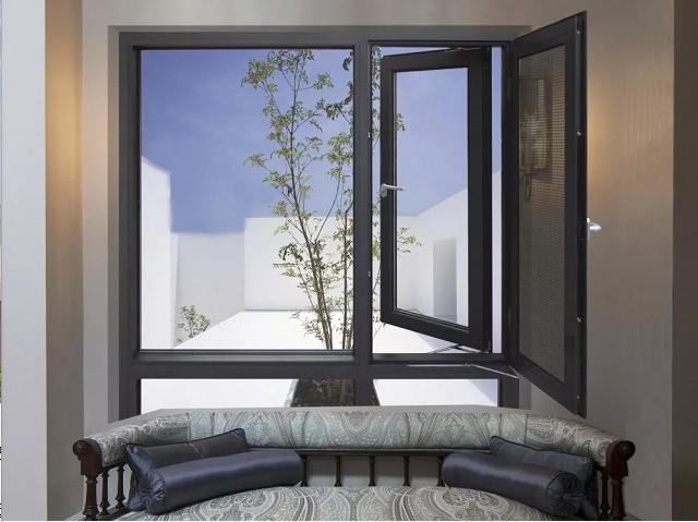 新河系統(tǒng)門(mén)窗